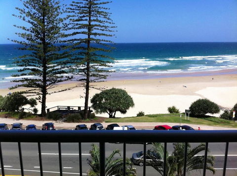 Coolum Caprice - Accommodation Tasmania 34
