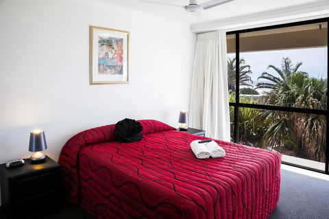 Coolum Caprice - Accommodation Tasmania 10