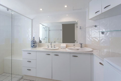 Noosa Shores Resort - Accommodation Tasmania 8