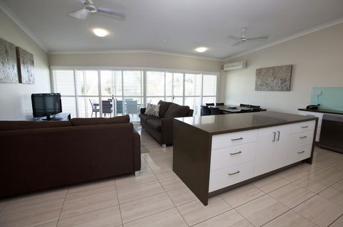 Mariners North Holiday Apartments - Accommodation Tasmania 28