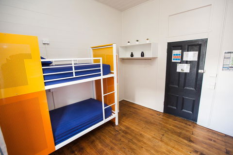 Mad Monkey Central - Accommodation Tasmania 20