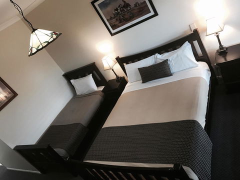 The Bearded Dragon Boutique Hotel - Accommodation Tasmania 3