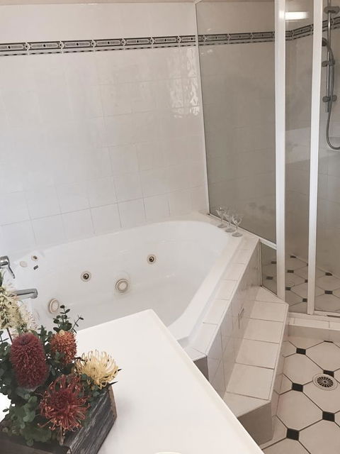The Bearded Dragon Boutique Hotel - Accommodation Tasmania 44