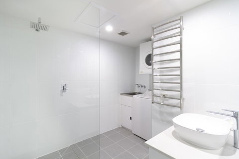 The White House Port Douglas - Accommodation Tasmania 30