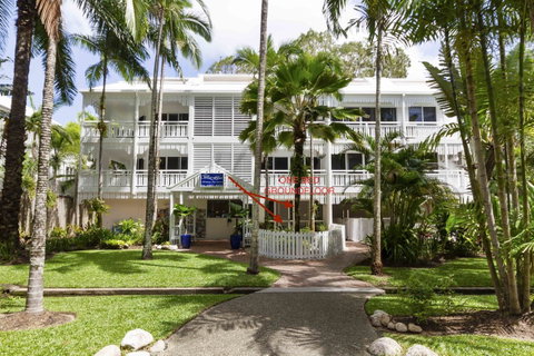 The White House Port Douglas - Accommodation Tasmania 1