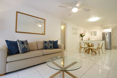 The White House Port Douglas - Accommodation Tasmania 2
