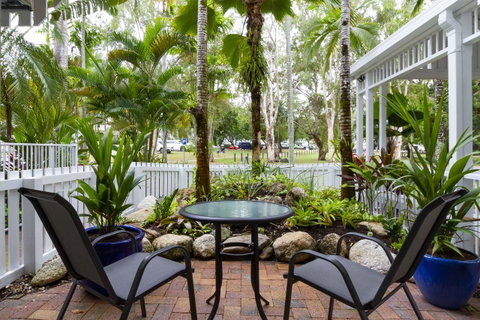 The White House Port Douglas - Accommodation Tasmania 9