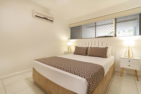 The White House Port Douglas - Accommodation Tasmania 8