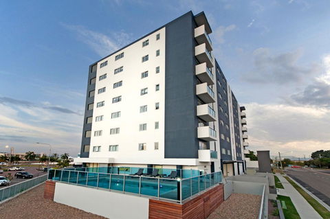Allure Hotel & Apartments - Accommodation Tasmania 1