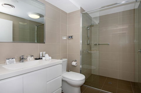 Allure Hotel & Apartments - Accommodation Tasmania 5