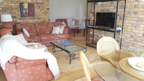 Surfers Chalet - Accommodation Tasmania 24