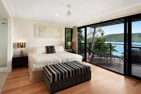 Shorelines - Accommodation Tasmania 4