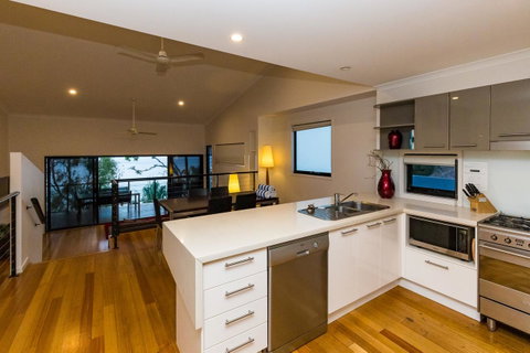 Shorelines - Accommodation Tasmania 23