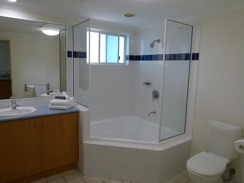 Madison Ocean Breeze Apartments - Accommodation Tasmania 34
