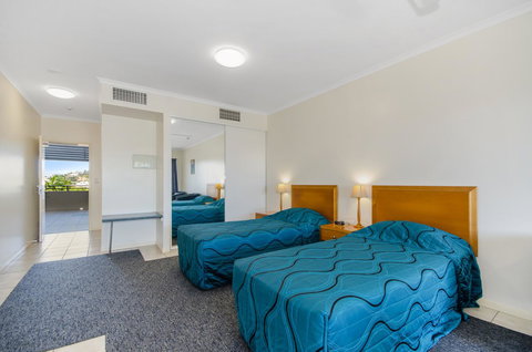 Madison Ocean Breeze Apartments - Accommodation Tasmania 10