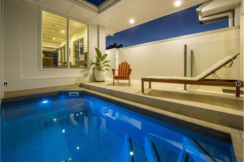 Reflections Amber Villa 3 - Accommodation Tasmania 1