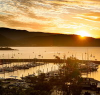 Sunlit Waters Studio Apartments - Accommodation Tasmania