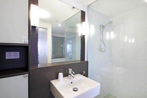 Monaco Caloundra - Accommodation Tasmania 24