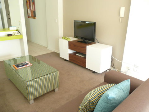 Grosvenor Beachfront Apartments Surfers Paradise - Accommodation Tasmania 24