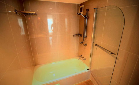 Grosvenor Beachfront Apartments Surfers Paradise - Accommodation Tasmania 34