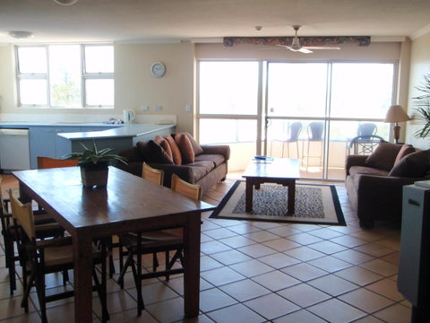 Grosvenor Beachfront Apartments Surfers Paradise - Accommodation Tasmania 22