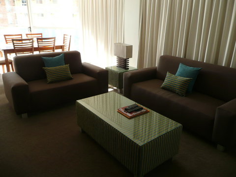 Grosvenor Beachfront Apartments Surfers Paradise - Accommodation Tasmania 25