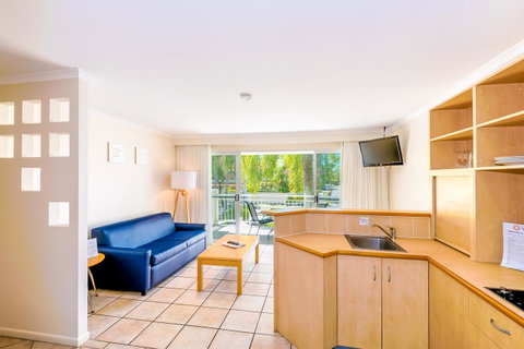 At The Sound Noosa Motel - Accommodation Tasmania 25