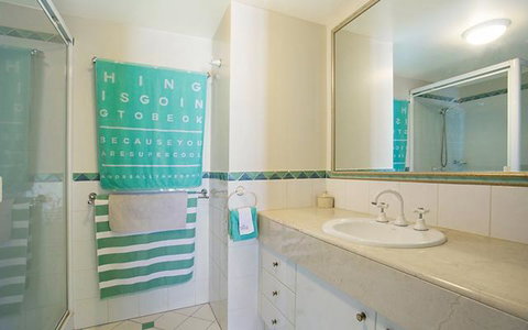 APR Private SUITES MOROC By The Beach - Accommodation Tasmania 41