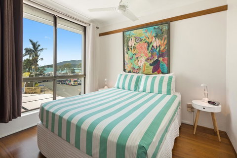 Montipora Unit 3 - In The Heart Of Airlie, Wi-fi And Netflix - Accommodation Tasmania 6