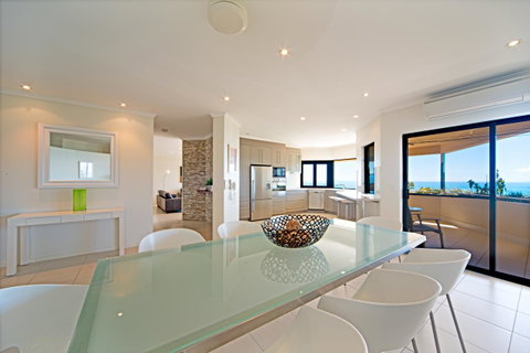 Sea Star Apartments - Accommodation Tasmania 17