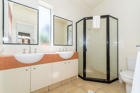 Hepburn Holiday Haven - Accommodation Tasmania 16