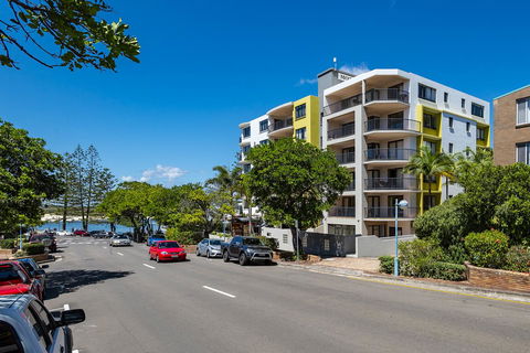 Belaire Place Motel Apartments - Accommodation Tasmania 11
