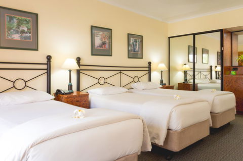 Palm Royale Cairns - Accommodation Tasmania 29