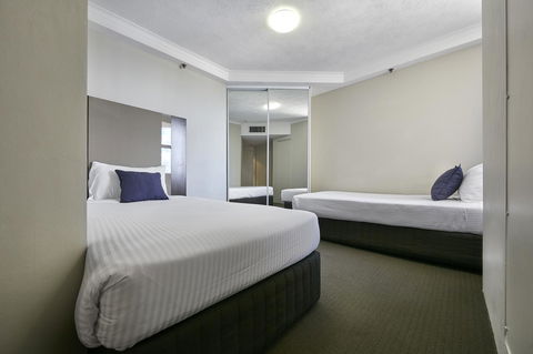 Novotel Surfers Paradise - Accommodation Tasmania 12