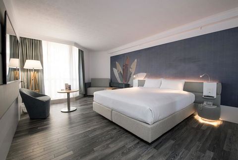 Novotel Surfers Paradise - Accommodation Tasmania 9