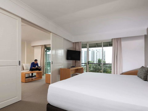 Novotel Cairns Oasis Resort - Accommodation Tasmania 41