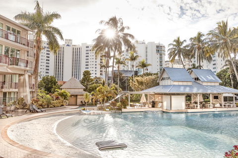 Novotel Cairns Oasis Resort - Accommodation Tasmania 1