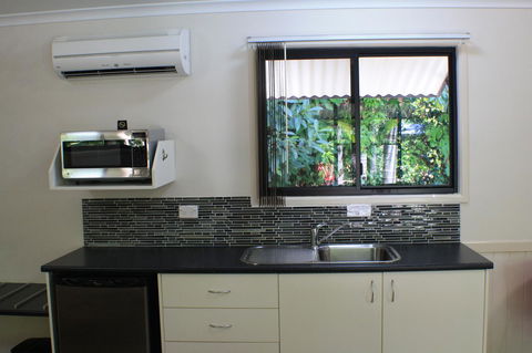 Boutique Bungalows - Accommodation Tasmania 35