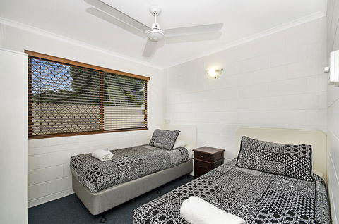 Townsville Holiday Apartments - Accommodation Tasmania 19
