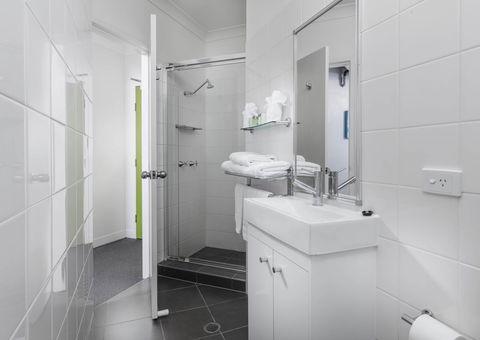 George Williams Hotel - Accommodation Tasmania 34