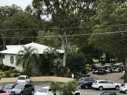 Fairways Golf & Beach Retreat Bribie Island - Accommodation Tasmania 12