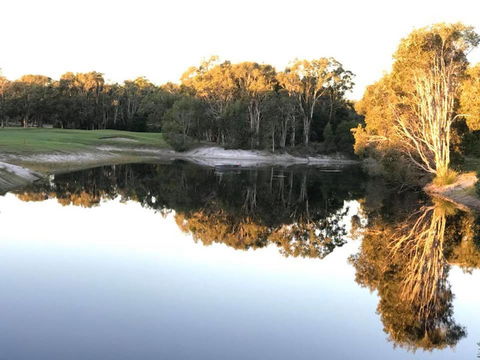 Fairways Golf & Beach Retreat Bribie Island - Accommodation Tasmania 6