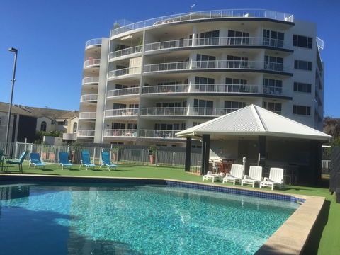 Fairways Golf & Beach Retreat Bribie Island - Accommodation Tasmania 0