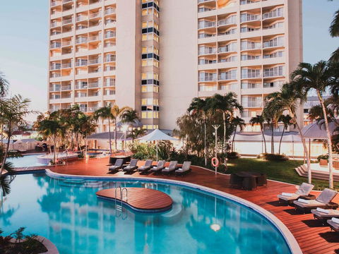 Pullman Cairns International - Accommodation Tasmania 1