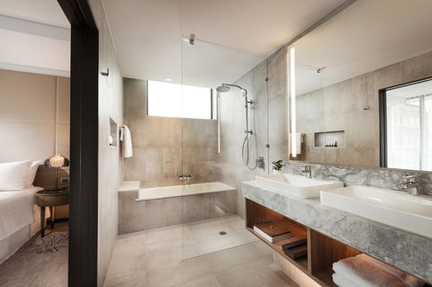 The Westin Brisbane - Accommodation Tasmania 30