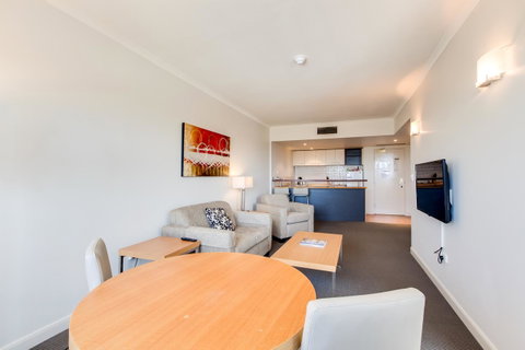 Central Cosmo Apartment Hotel - Accommodation Tasmania 25
