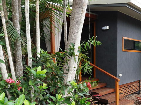 Forest Lodge: Little Villa - Accommodation Tasmania 0