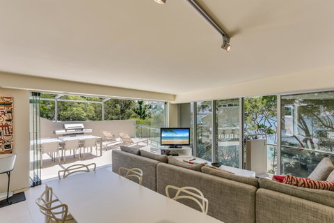 Little Cove Court - Accommodation Tasmania 44