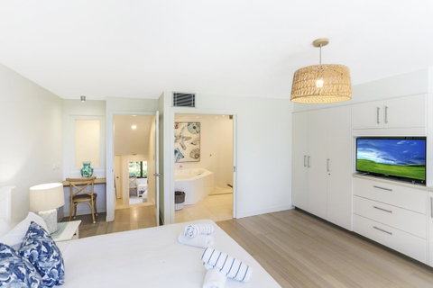 Little Cove Court - Accommodation Tasmania 8