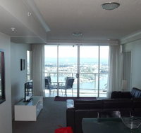 Private 2 Bedroom Apartment  Chevron Towers - Accommodation Tasmania